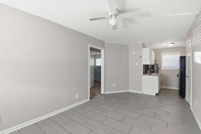 Photo - 5010 Ennis St Unit # 3