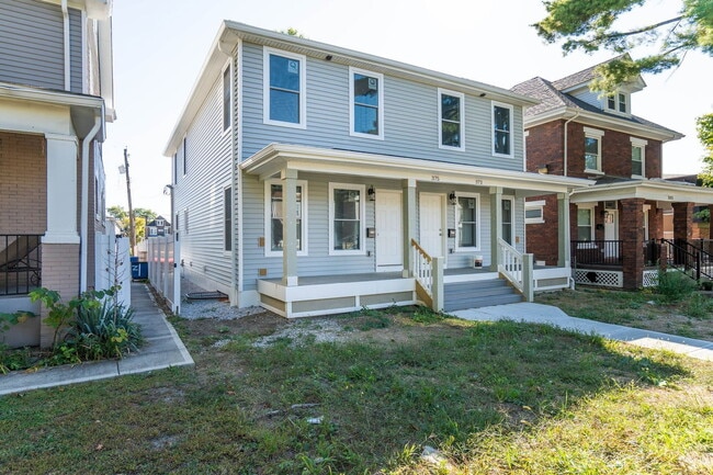 Building Photo - 373 E 13th Ave