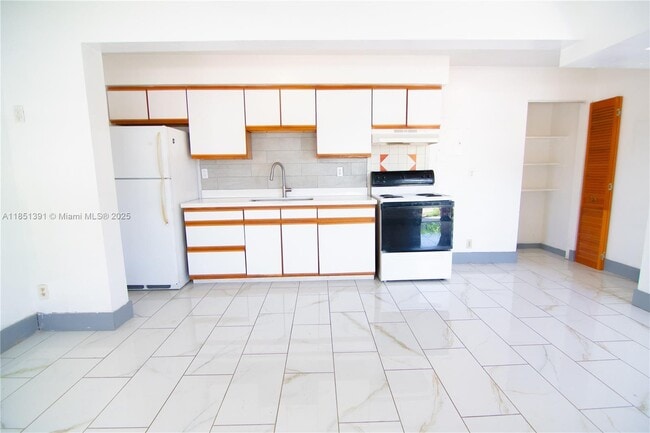 Photo - 1843 Cleveland St Unidad 1-3