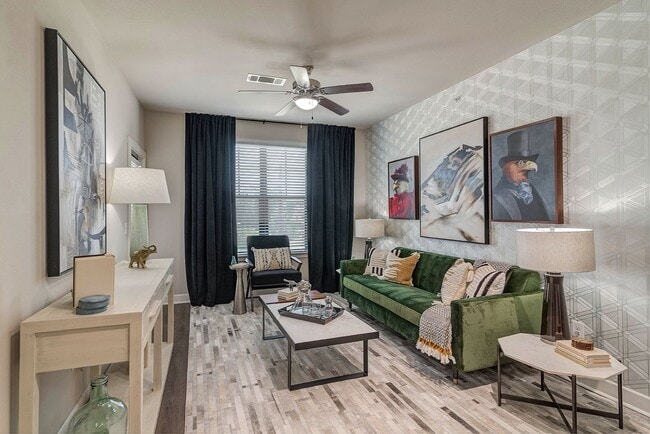 Photo - The Brackenridge