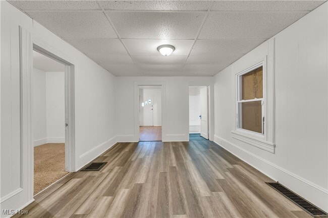 Photo - 3204 W 71st St