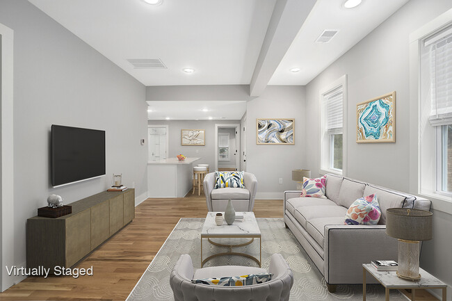 Photo - 751 Veto St NW