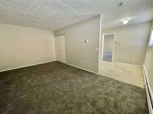 4126 W 8th St Unit 7