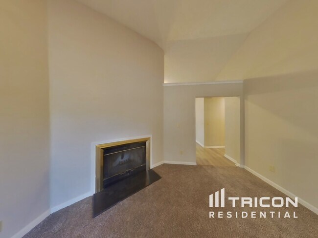 Photo - 4241 Robertson Blvd