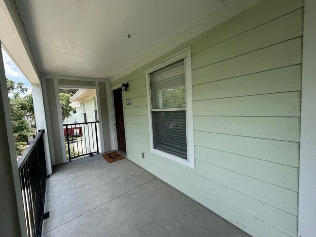 Campus Edge 3/2 Renovated! - Campus Edge 3/2 Renovated! House