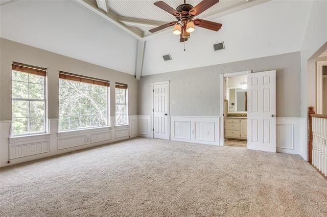 Photo - 300 Southridge Lakes Pkwy