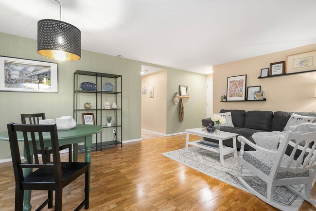 Photo - 2 bed 2 bath Stadium District Condo! Unit 22