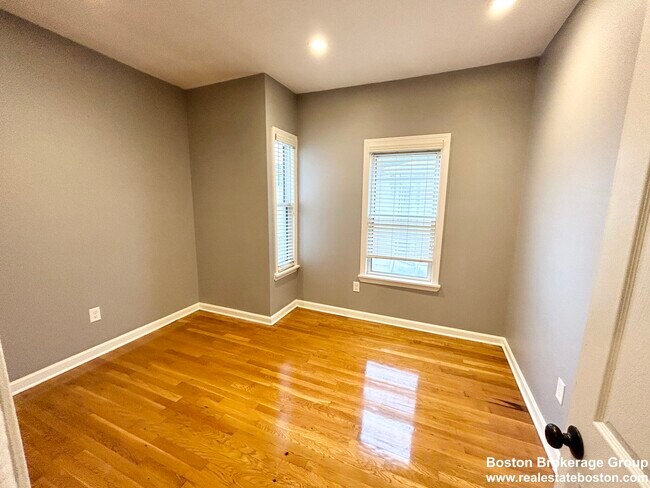 14 Batchelder St