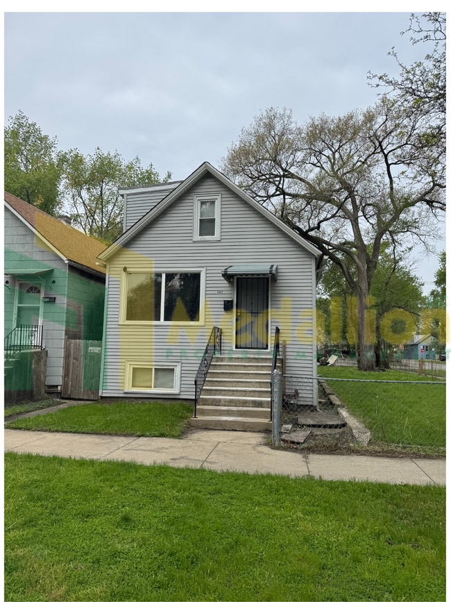 Charming Recently Updated Home 4-5 beds wi... - Charming Recently Updated Home 4-5 beds wi...