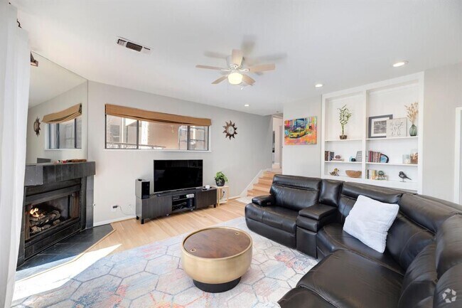 Building Photo - 1707 Spyglass Dr Unit 58 Rental