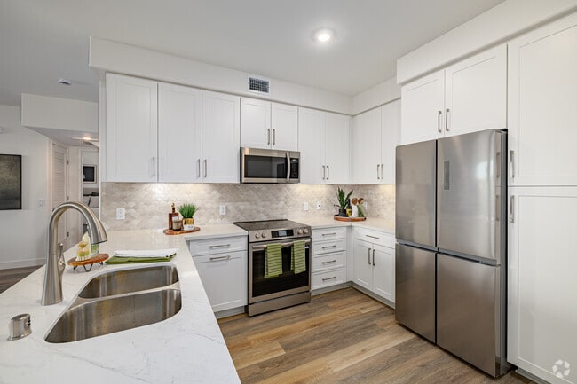 2BR, 2BA - 1,266SF - Kitchen