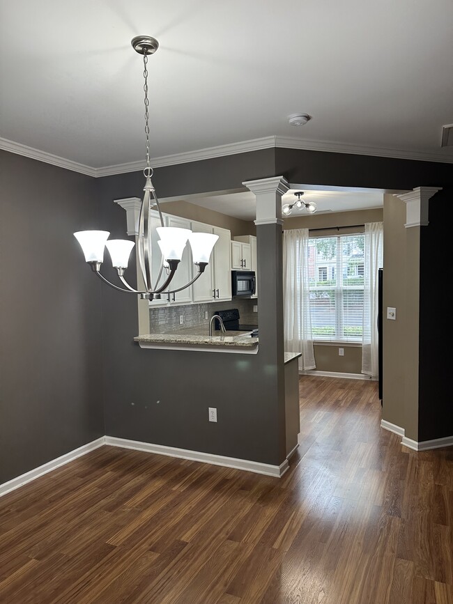 Photo - 8432 Central Dr