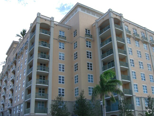 Building Photo - 403 S Sapodilla Ave Unit 807 Rental