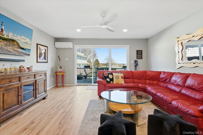 Photo - 3039 Mitchell Rd