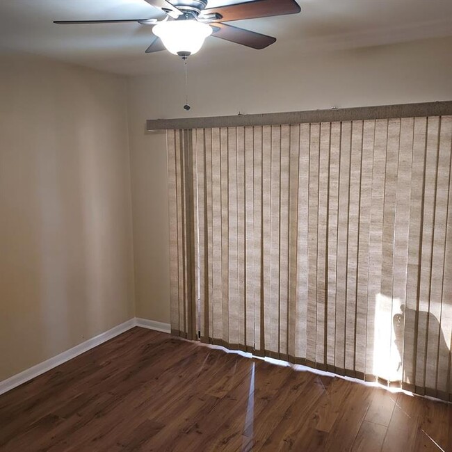 Photo - 13804 Lazy Oak Dr