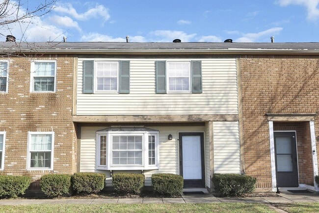 Photo - 1642 Park Row Dr Unit K