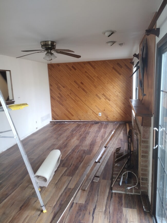 Photo - 2 Stanwood Ct