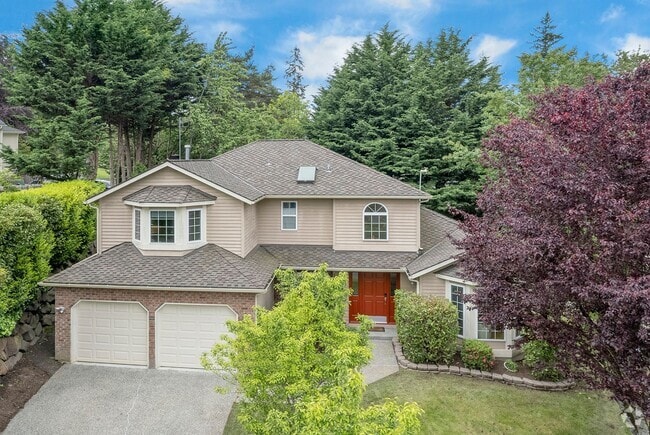 Building Photo - Peaceful haven on a cul-de-sac with award ... Rental