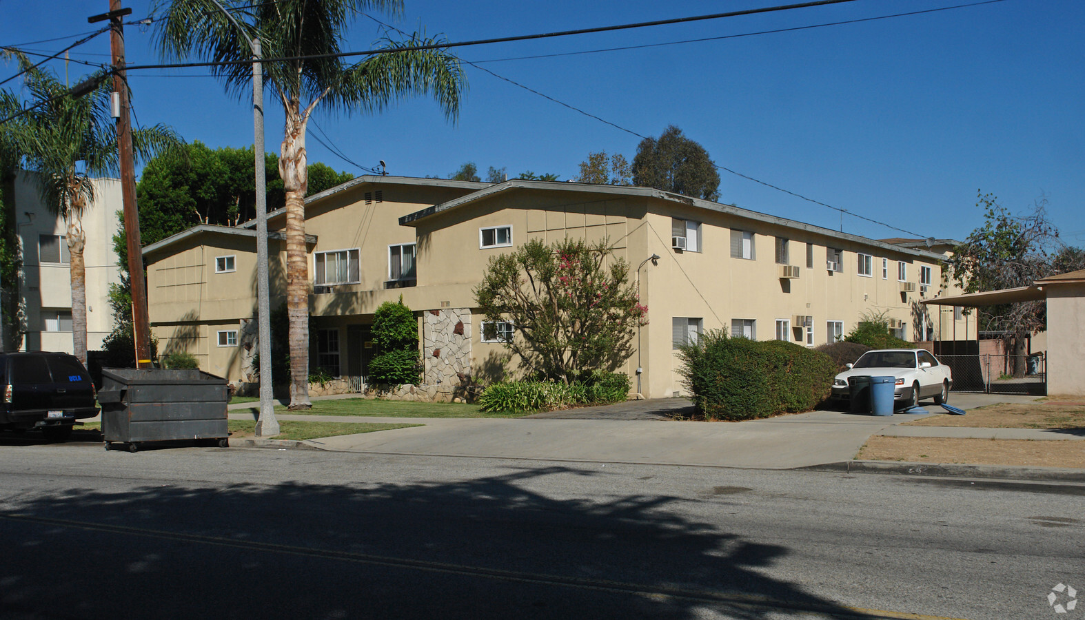 Photo - 236 Monterey Rd Apartments