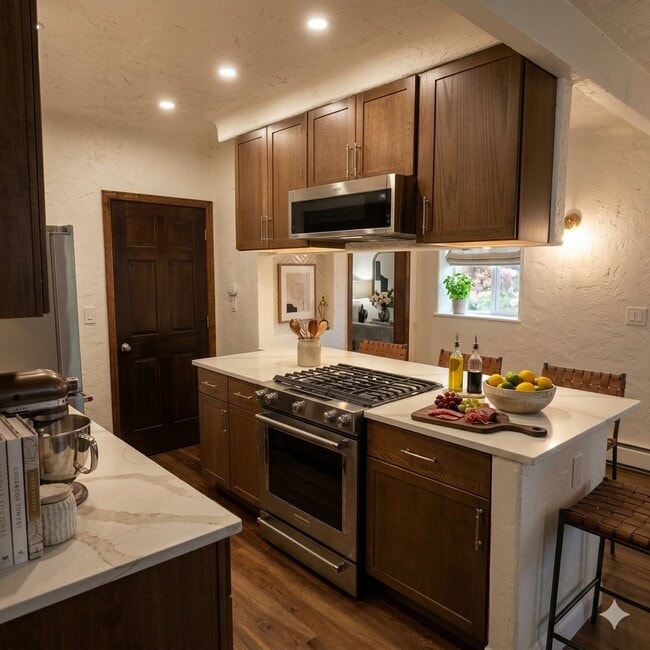 Photo - 1116 Emerson St Unit 13