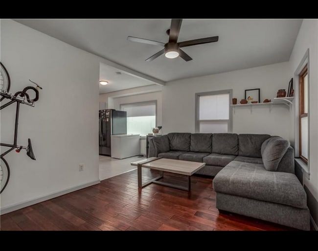 Photo - 4031 Tracy Ave