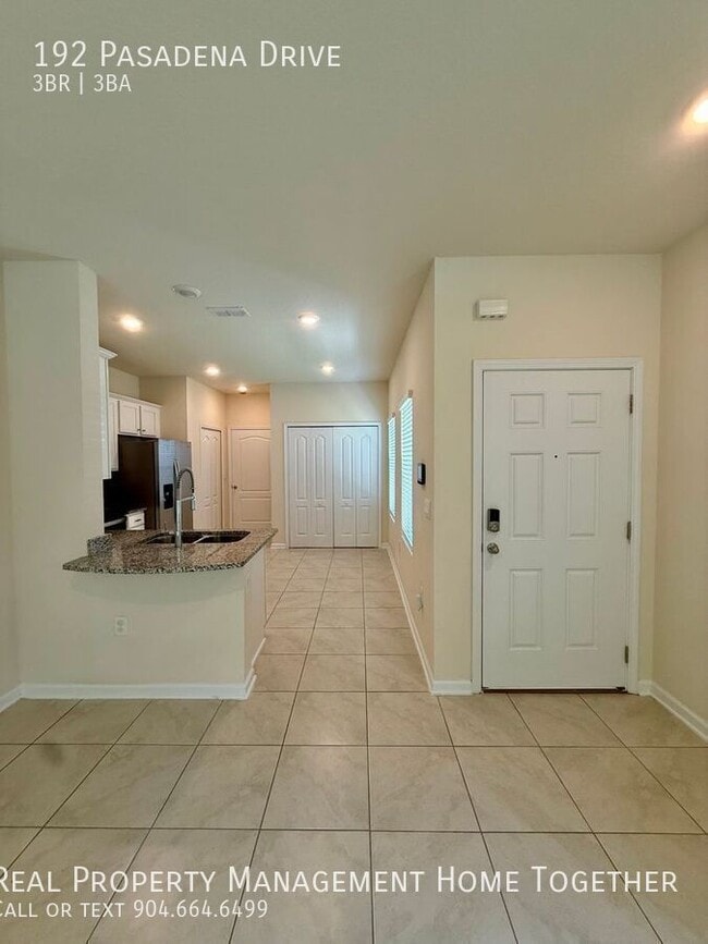 Photo - 192 Pasadena Dr