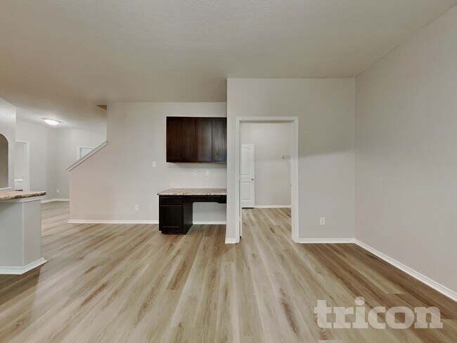 Photo - 3442 Still Pond