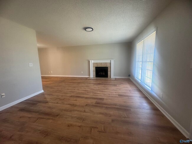 Photo - 6967 Wall Triana Hwy