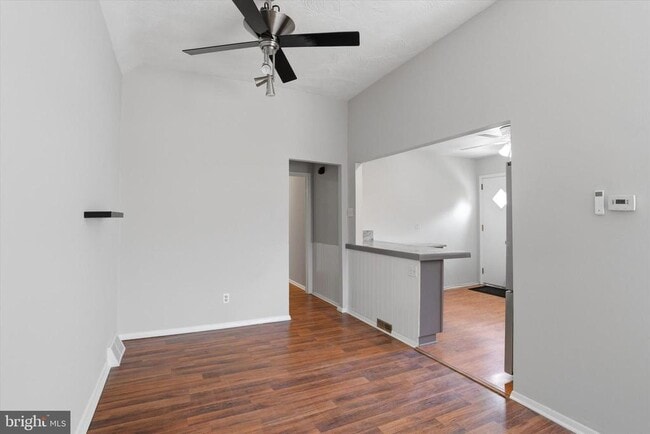 Photo - 169 Juniper Rd