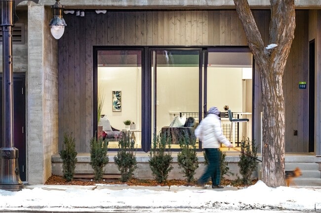 Photo - 21 By Urbana