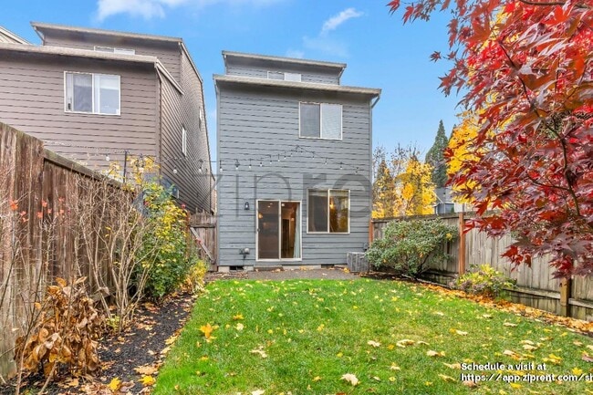 Photo - 17547 SW Vanguard Ln