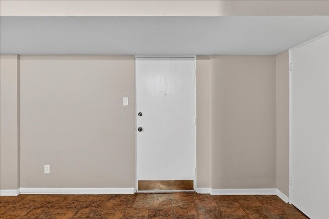 Photo - Jay ForganMord Unit 3536-J