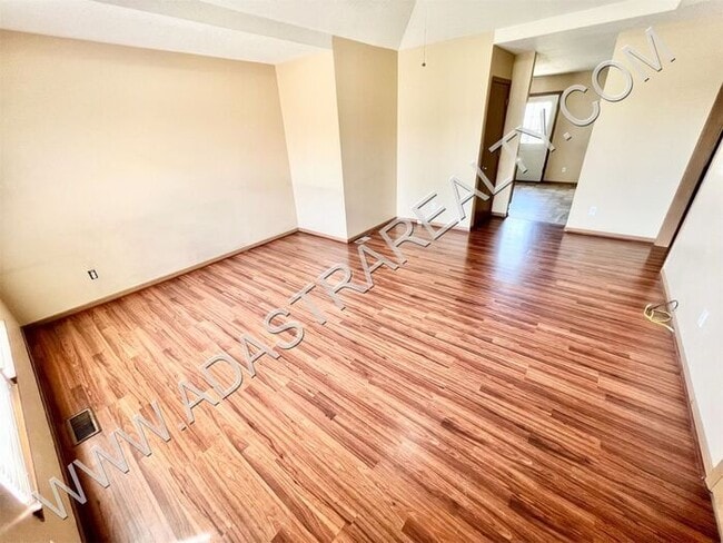 Photo - Spacious Gardner Duplex-Available in NOVEM...