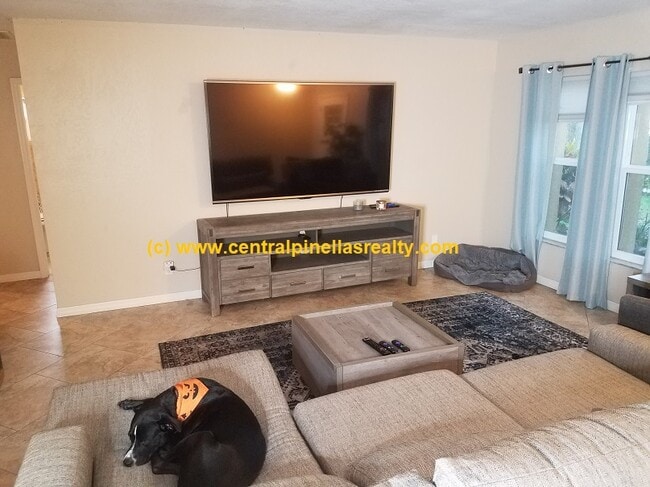 Photo - 5811 98th Ave N