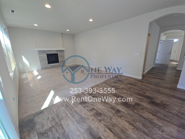 Photo - 10518 191st St Ct E