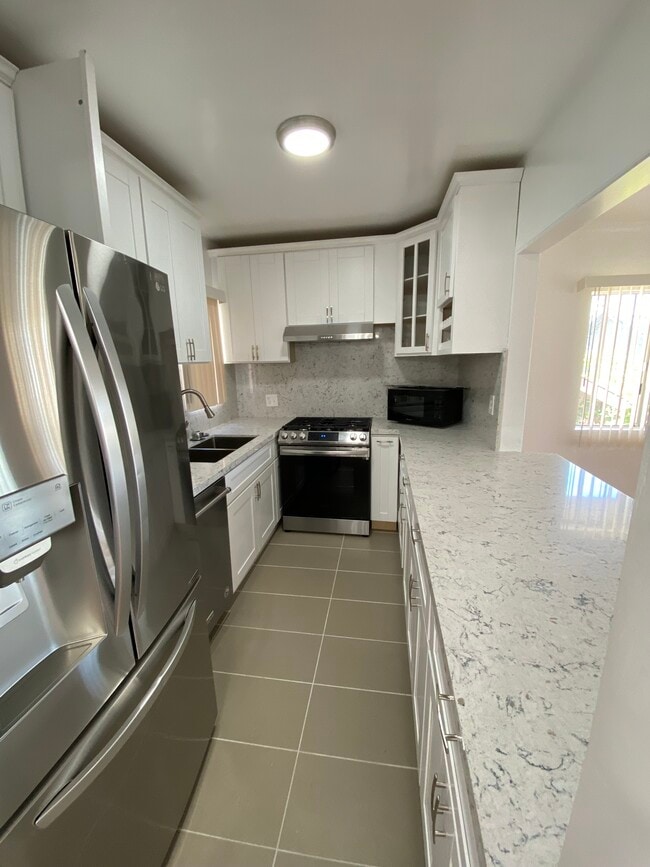 Photo - 4412-4412 Prospect Ave