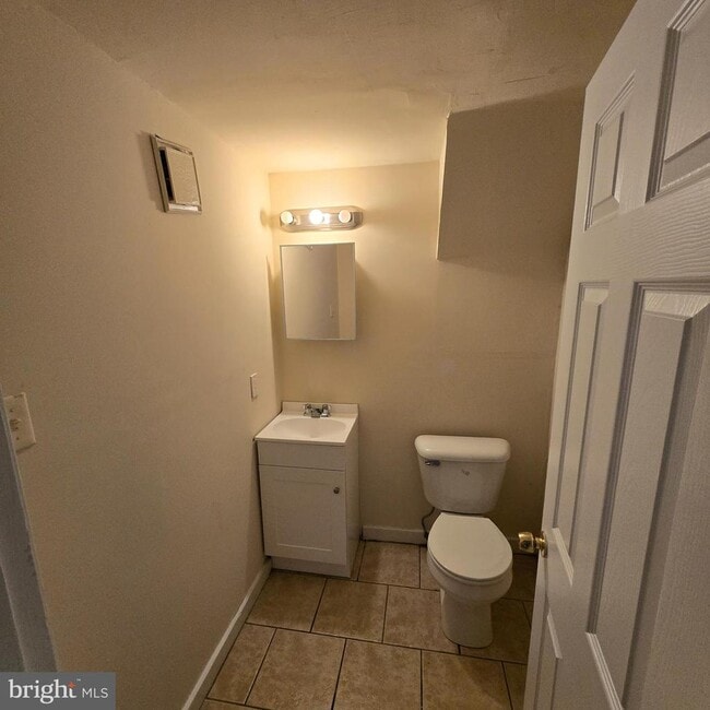 Photo - 4906 N Camac St