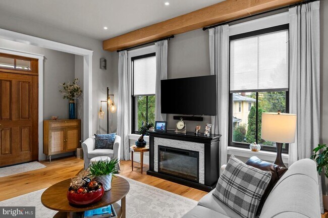 Photo - 1116 Belmont Ave