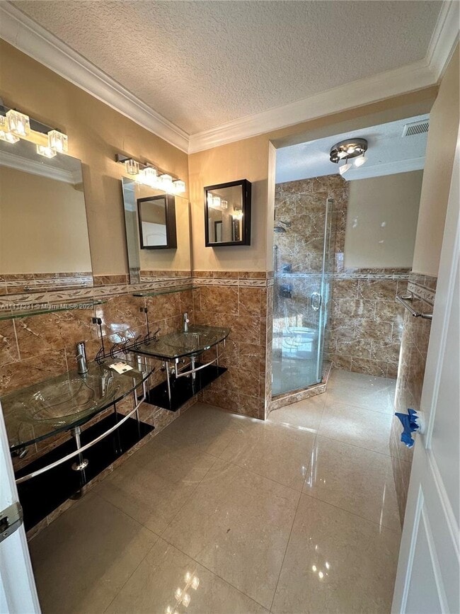 Photo - 9000 SW 40th Ter