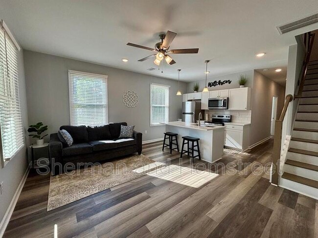 Photo - 112 Telfair St