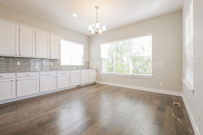 Photo - 1962 W 137th Dr