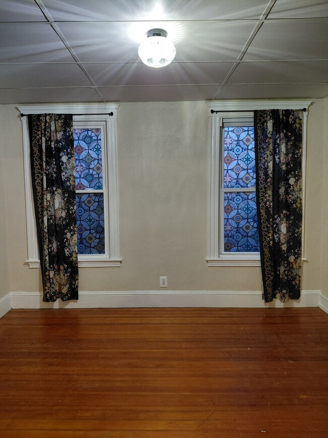 Building Photo - 38 Houghton St Unit #1