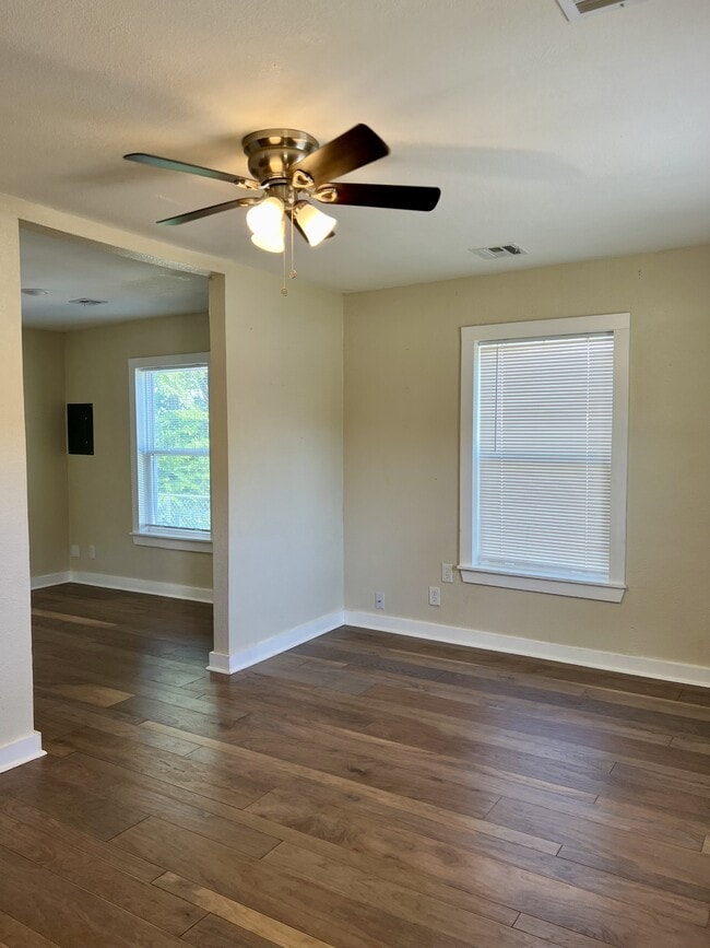 Photo - 1036 N Madison Ave
