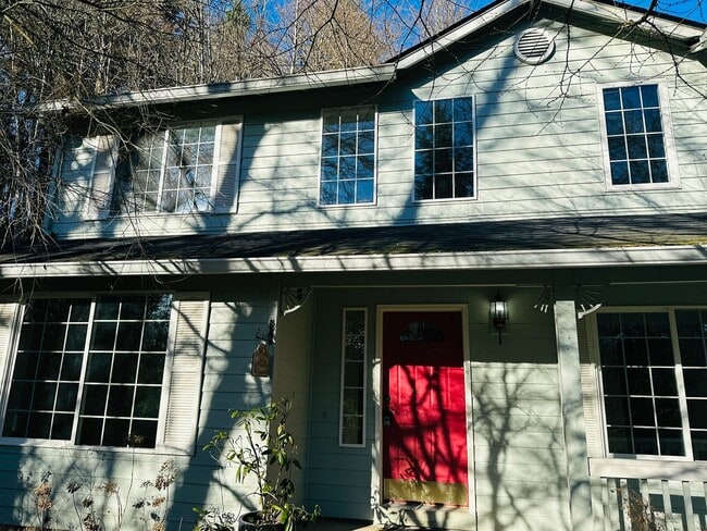 Photo - Charming Newly Remodeled Acreage Home