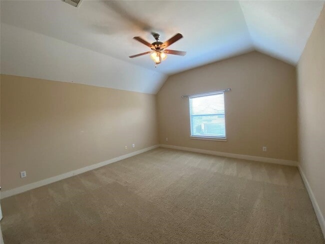 Photo - 2833 Seaside Dr