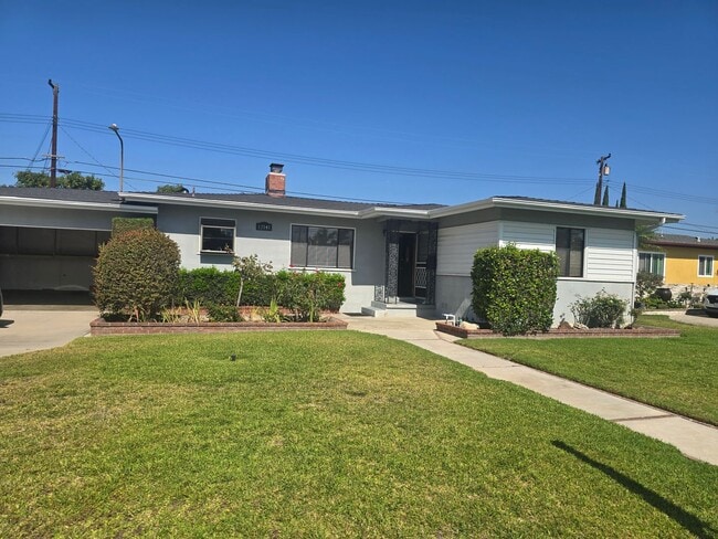 Building Photo - Spacious Single Family Home in Garden Grove for Lease