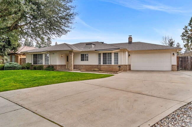 Photo - 6469 N San Pedro Ave