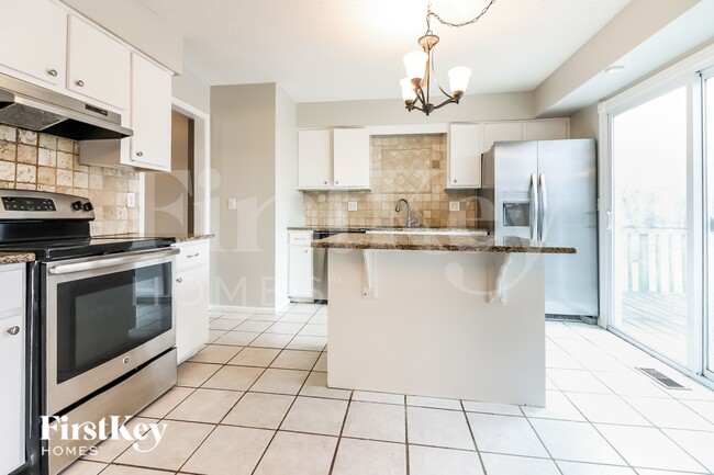 Photo - 11568 Earnshaw St