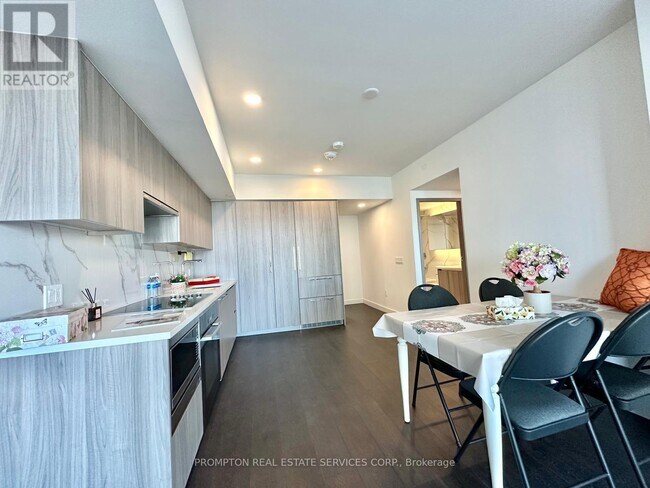 Photo - 1 Concord Cityplace Wy Unit 1010