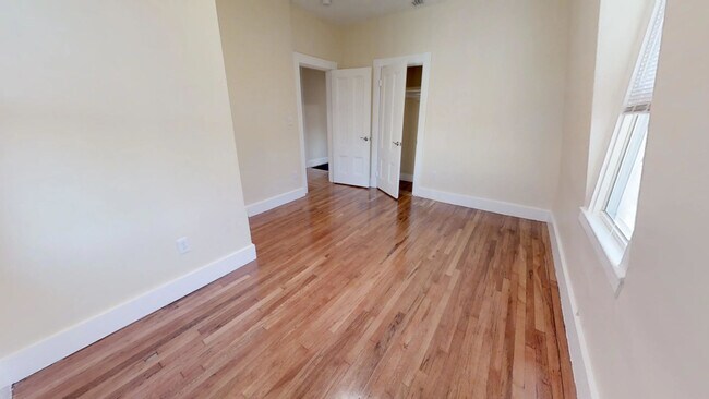 413 Washington St Unit 3